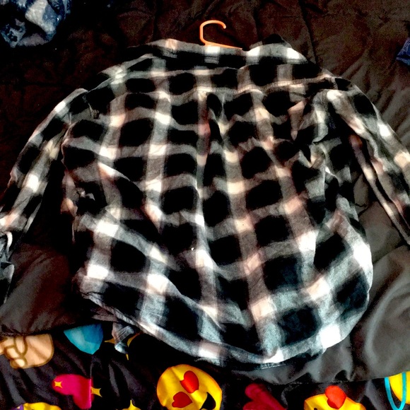black, gray, and white flannel - Picture 2 of 4